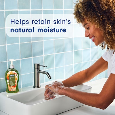 Softsoap Limited Edition Liquid Hand Soap, Fall Petals Scent, 11.25 oz. (61055102)