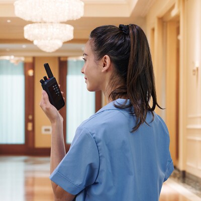 Cobra Performa 400 2-Way Handheld Business Radio, Black, 6/Pack (0190015-2)