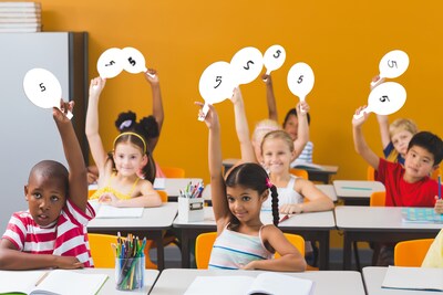 Flipside Oval Answer Paddle Class Pack Dry-Erase Whiteboard, 7 x 12, 12/Pack (FLP12032)
