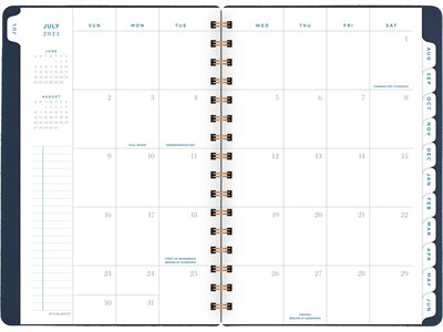 2023-2024 AT-A-GLANCE Signature 5.5 x 8.5 Academic Weekly & Monthly Planner, Navy (YP200A-20-24)