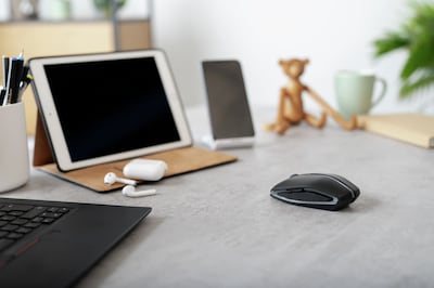 Cherry GENTIX BT Wireless Bluetooth Ergonomic Optical Mouse, Black (JW-7500US-2)