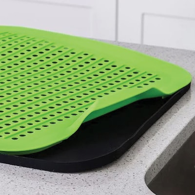 Better Houseware 2-Piece Silicone Drying Mat, Black/Green (BTH3420G)