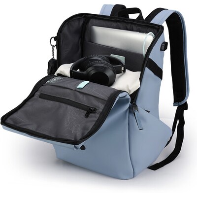 SwissDigital LAMONE Rolltop Laptop Compatible Backpack, Large, Light Blue (SD1685-13)