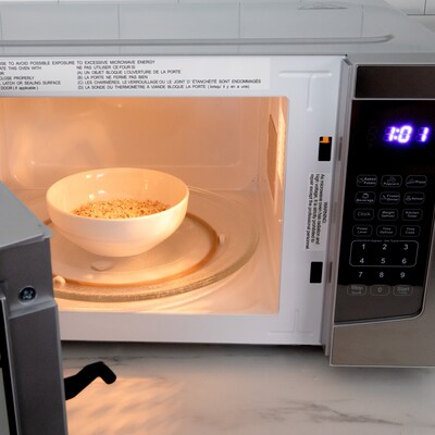 Avanti 1.1 Cu. Ft. Countertop Microwave, 1000W (MT116V4M)