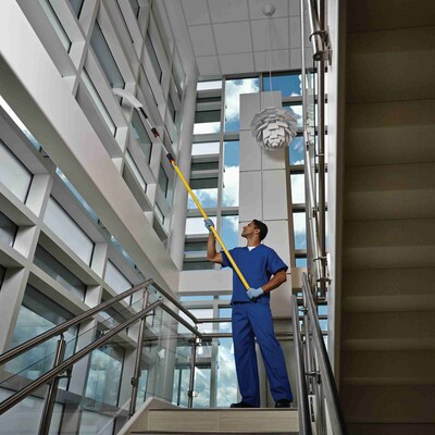 Rubbermaid Executive Series HYGEN Quick-Connect Flexi-Wand Microfiber Duster, White (FGQ85200WH00)