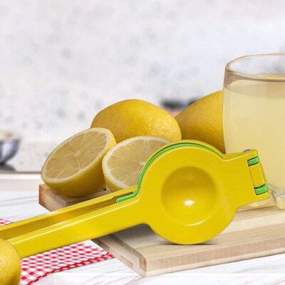 Extreme Fit Hand Press Lemon Squeezer (TI-EULS)