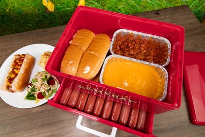 Nostalgia Game Day 4.5-Quart Hot Dog Steamer, Red (GDHDS206RDSL)