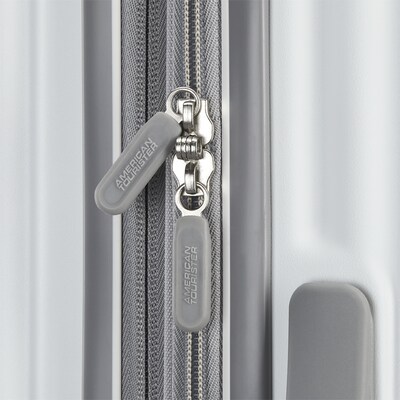 American Tourister 18.9" Hardside Carry-On Suitcase Spinner, White (152600-1908)