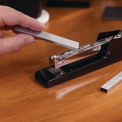 Swingline 747 Desktop Stapler, 30-Sheet Capacity, Black (74701)