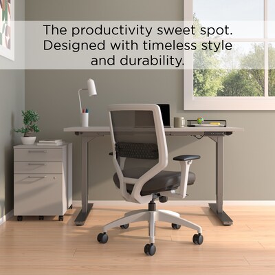 Union & Scale™ Lewis Ergonomic Mesh Swivel Computer and Desk Chair, Charcoal (UN55655-CC)