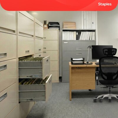 Staples 95% Recycled Hanging File Folder, 1/5-Cut Tab, Legal Size, Standard Green, 50/Box (ST490853/490853)