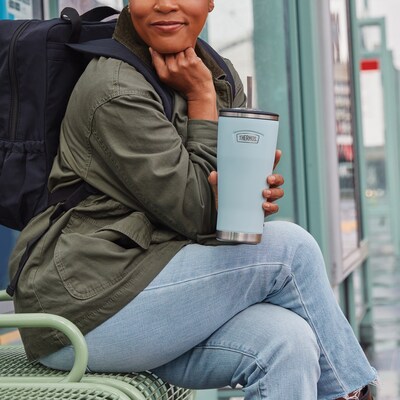 Thermos Icon Stainless Steel Vacuum Insulated Tumbler with Straw, 24 oz., Glacier (IS1112GC4)