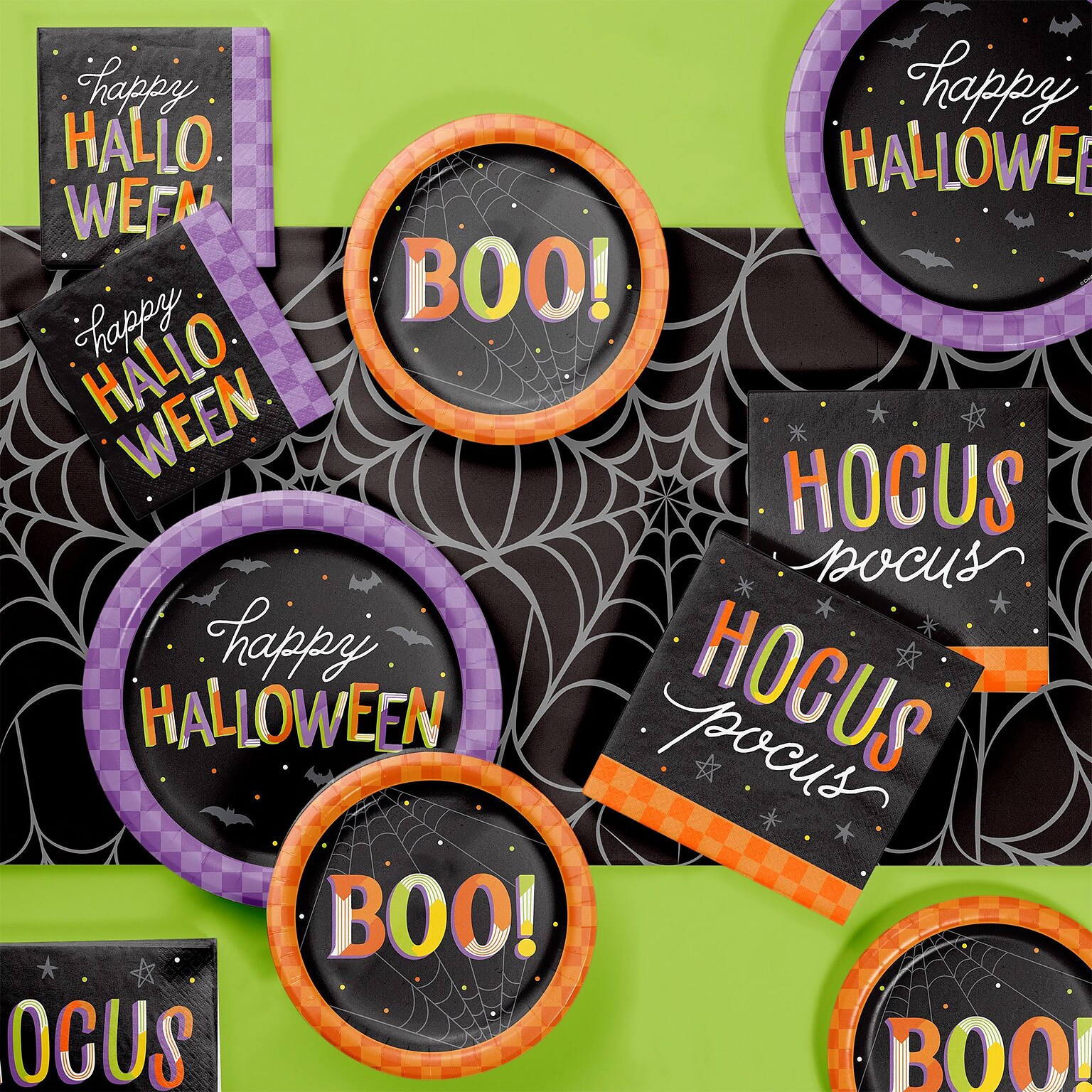 Creative Converting Retro Halloween Tableware Set, Serves 8 (DTC9025E2A)