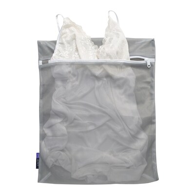 Laundry 360 Active Wear Wash Bag Set, Gray/White, 4 Bags/Pack (W-82470)