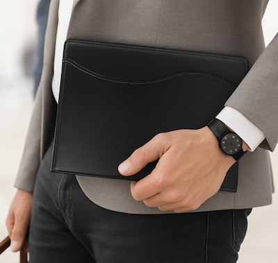 SaharaCase Indy 12" Hand Strap Folio Case for Microsoft Surface Pro, Scorpion Black (TB00480)