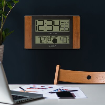La Crosse Technology Atomic Wall/Table Clock, 6.61" x 11.1" x 1.14" (513-1417CH-INT)
