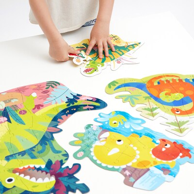 Banana Panda Hands at Play Dinosaurs, Age 3+ (BPN49167)