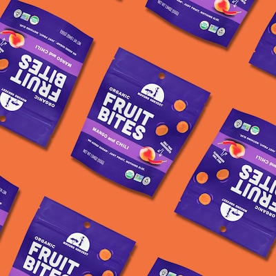 Mavuno Harvest Organic Dried Mango  Chili Fruit Bites, 1.94 oz., 8 Bags/Pack (MAHW-MCH26PK)