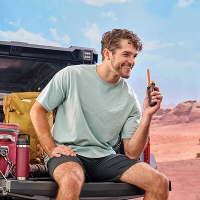 Cobra TrailBlazer 450 GMRS 2-Way Radio, Black & Orange, 2/Pack (0190005-1)