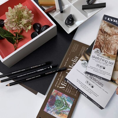 Lyra Rembrandt Art Design Graphite Drawing Pencil Set Tin, Assorted Colors, 6 Pencils/Set, 2 Sets/Bundle (LYXL1111062-2)