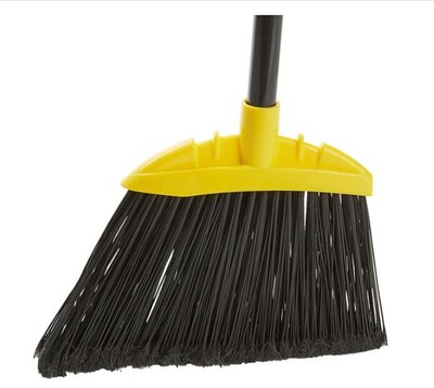 Rubbermaid 10 Jumbo Smooth Sweep Angled Broom with Black Flagged Bristles and 48 Handle , 6/CT (FG638906BLA)
