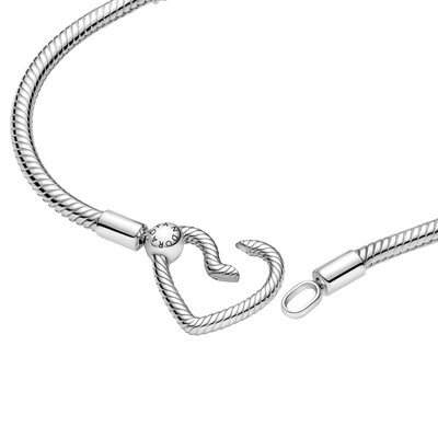 Pandora Moments Heart Closure Bracelet 7.5