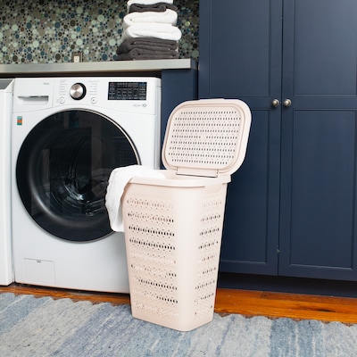 Mind Reader Slim Tapered Hamper with Lid, Plastic, Ivory (SWHAMP50-IVO)