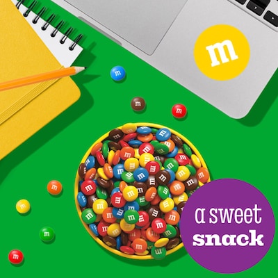 M&M's Party Size Milk Chocolate Candy Pieces, 38 oz. (MMM55114)