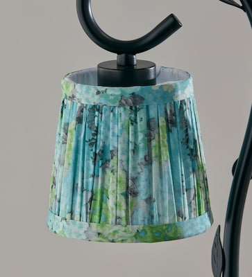 Simplee Adesso Ivy Candlewarmer 14.75" Halogen Table Lamp, Black/Blue Floral (SL1193-07)