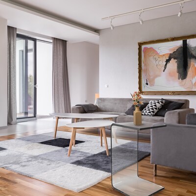 Designstyles Luxurious Acrylic C-Shaped Table, Clear (DST-ACST)