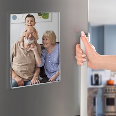 Azar  8.5" x 11" Magnetic Sign Holder, Vertical, Wall Mounted, Clear, Acrylic, 10/Pack (129921)