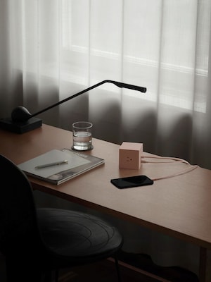 AVOLT Square 1 5.9' 3-Outlet Power Extender with USB-C, New Pink (SQ1-NABC30-18OP)