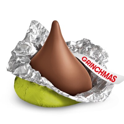 HERSHEY'S KISSES Grinch Milk Chocolate Christmas Candy Bulk Bag, 37.28 oz (HEC45404)