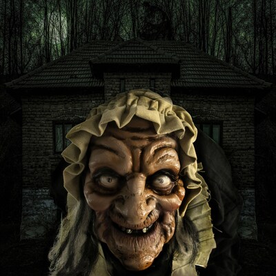 Haunted Hill Farm Life-Size Animatronic Zombie Maid (HHLADY-4FLSA)