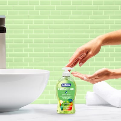 Softsoap Antibacterial Ready To Use Liquid Soap, Sparkling Pear Scent (US07326A)
