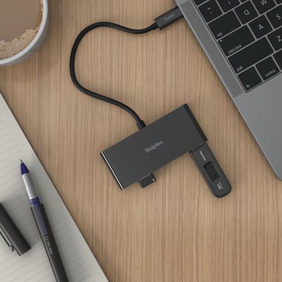 Staples TECH 4-Port USB 3.0 Hub, Black (ST62372)