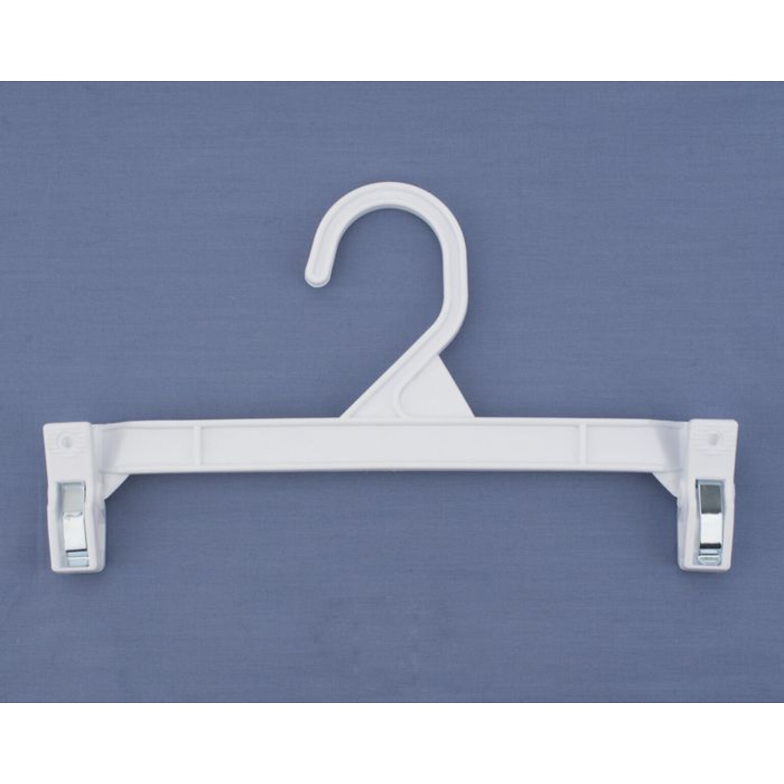 NAHANCO 9 1/2 Plastic Skirt/Slack Hanger With Pinch Clip, Plastic Hook, White, 100/Pack