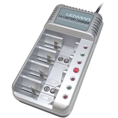 Lenmar® PRO Charger for AA, AAA, C, D and 9V Batteries