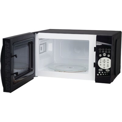 Magic Chef® 700 W Microwave With Digital Touch; Black