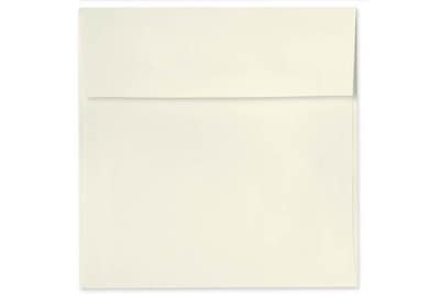 LUX® 70lb 5x5 Square Flap Envelopes W/Peel&Press; Natural, 1000/BX