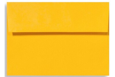 LUX® 70lb 5 1/4x7 1/4 Square Flap Exclusive Envelopes W/Peel&Press; Sunflower Yellow, 500/BX