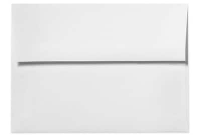 LUX® 60lb 6x9 1/2 Square Flap Envelopes W/Peel&Press; White, 500/BX