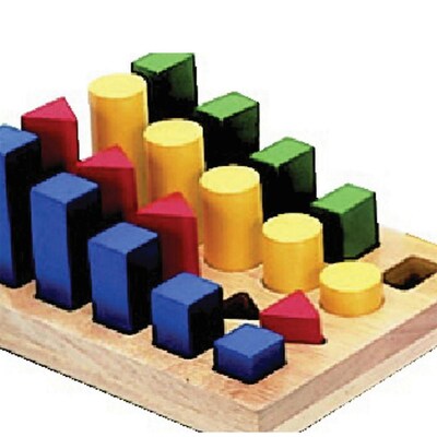 Guidecraft 7 x 8 1/2 Colored Geo Sorter