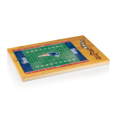 Picnic Time® NFL Licensed Icon New England Patriots Digital Print Cutting Board; Natural Wood