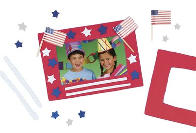 Craft EXpress Stars N Stripes Frame Craft Kit, 12/Pack