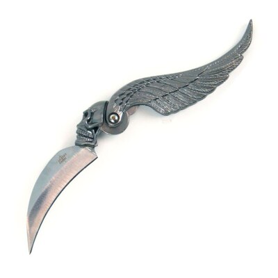 Trademark Whetstone™ 7 Skull Wing Folder Pocket Knife