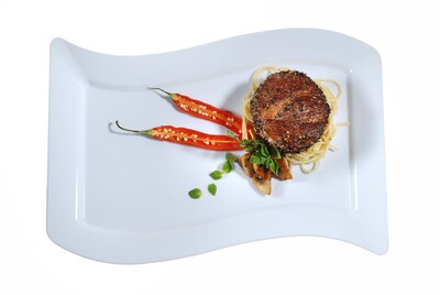 Fineline Settings Wavetrends 1410-WH Dinner Plate, White