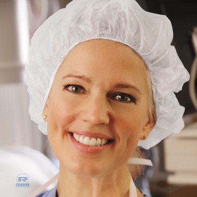 AmerCare Royal Polypropylene O.R. Cap, Large, White, 100 /pack, 10 Packs/Carton (RPP RP110NW)