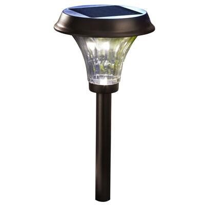 Coleman Cable Richmond-Style Premium Output Solar Powered Metal LED Path Light, 2/Pack (91754)
