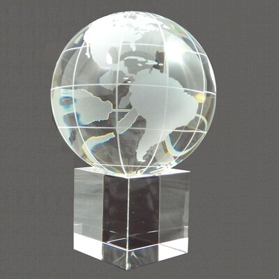 Bey-Berk Glass Globe with Base (R65W)